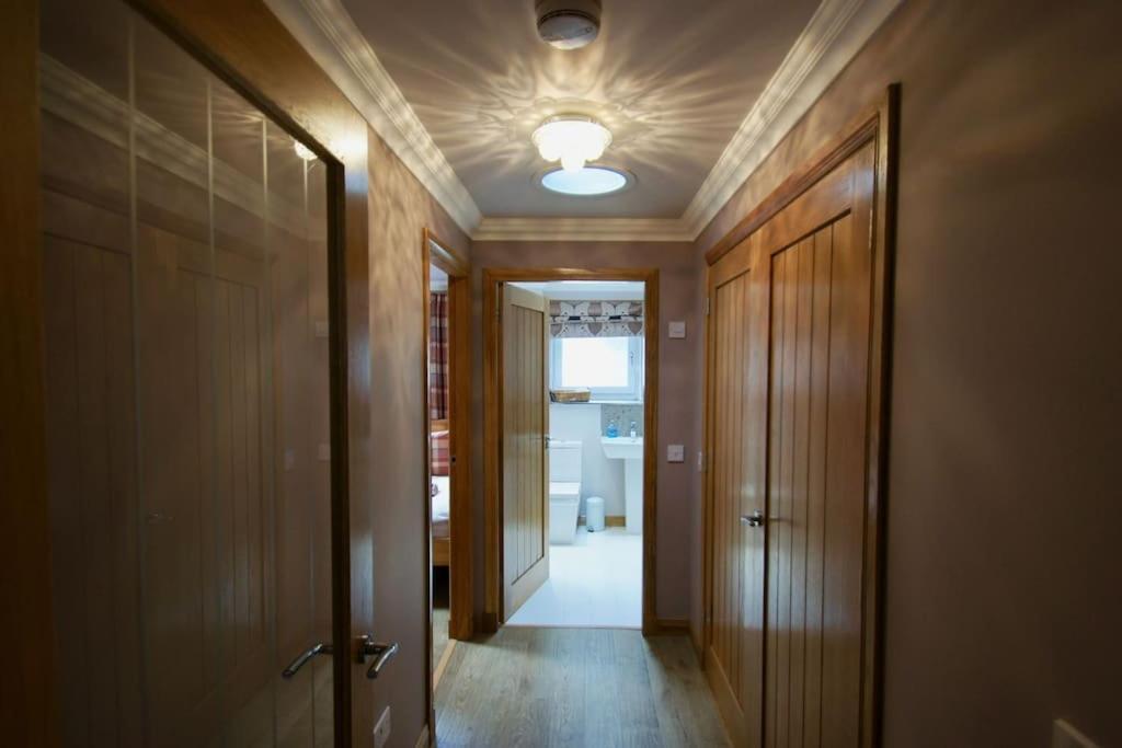 The Old Schoolhouse Lochearnhead Apartment Exterior photo